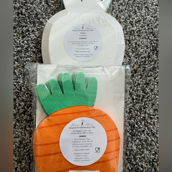 Meri Meri Carrot Plates & Napkins - Picture 6 of 6